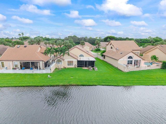 6852 Bitterbush Place, Boynton Beach, FL 33472