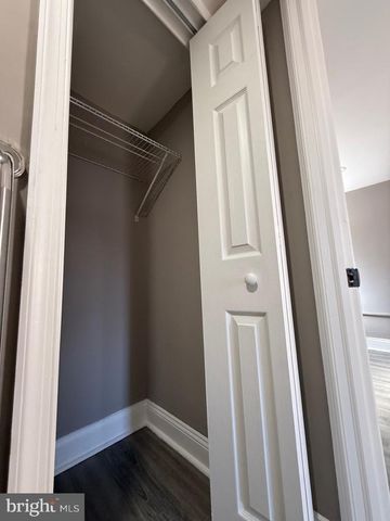 1224 CARLTON ST, Philadelphia, PA 19107