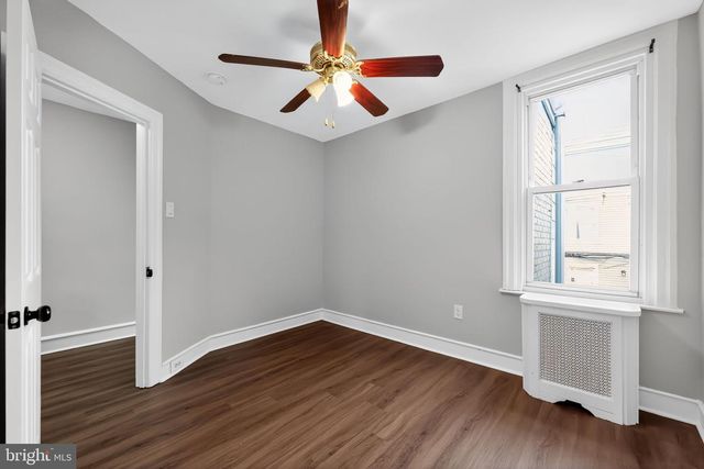 539 E CARVER ST, Philadelphia, PA 19120