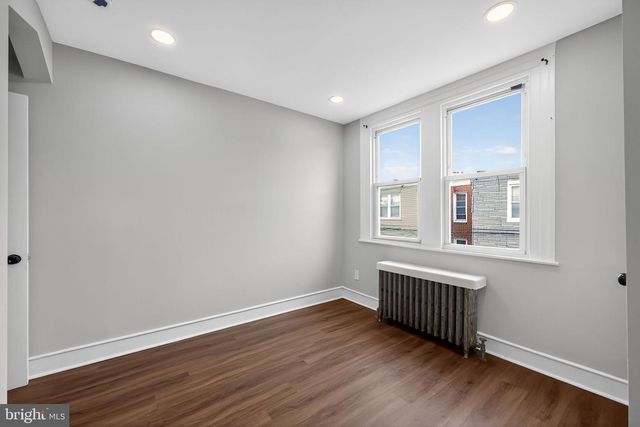 539 E CARVER ST, Philadelphia, PA 19120