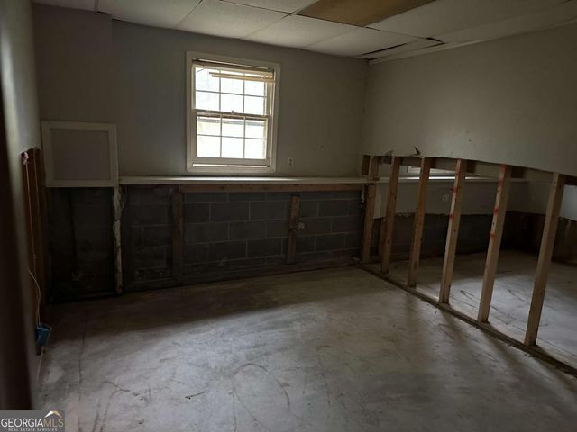125 Belmont Farms Drive, Ellenwood, GA 30294