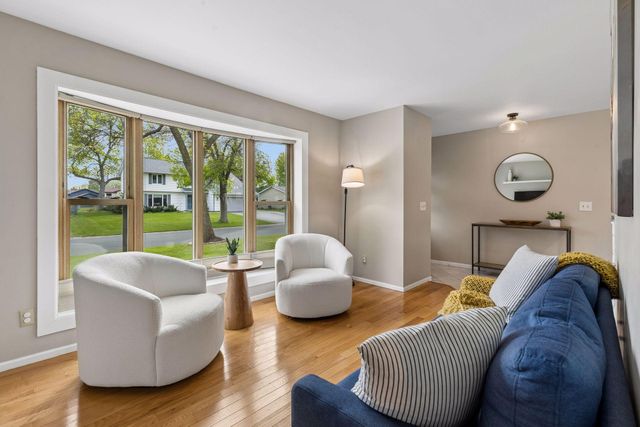 14786 91st Place N, Maple Grove, MN 55369