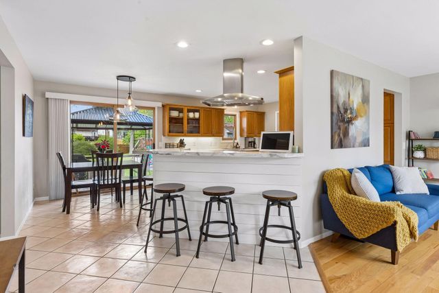 14786 91st Place N, Maple Grove, MN 55369