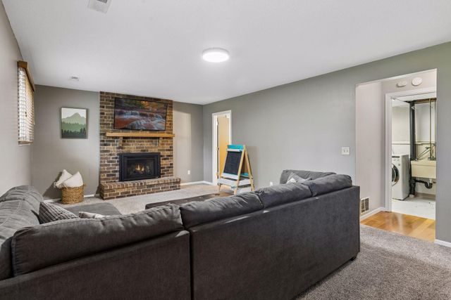 14786 91st Place N, Maple Grove, MN 55369