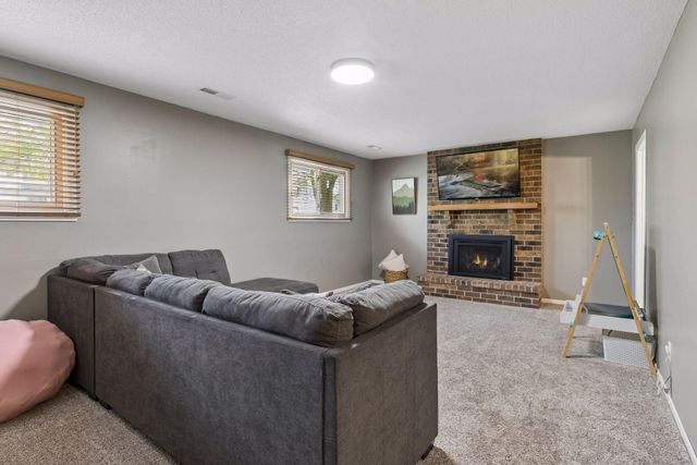 14786 91st Place N, Maple Grove, MN 55369