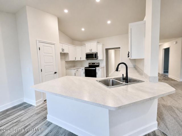 973 Le Baron Street SW, Palm Bay, FL 32908