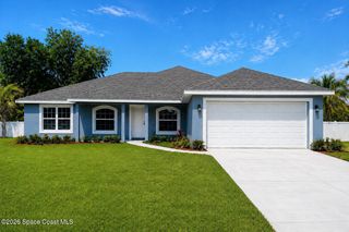 973 Le Baron Street SW, Palm Bay, FL 32908