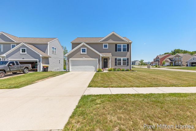 301 Wagonwheel Court, Cedar Springs, MI 49319