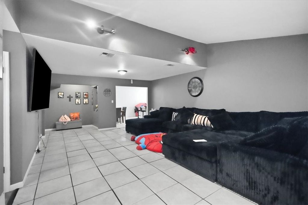 2701 Nemec St, Corpus Christi, TX 78415 — photo 5