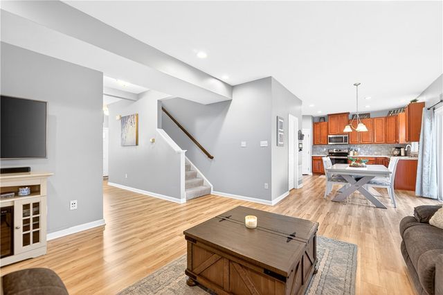 357 Greene Dr, Jefferson Hills, PA 15025