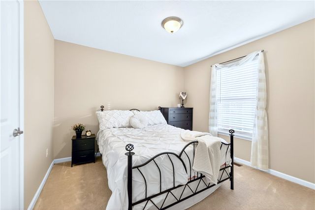 357 Greene Dr, Jefferson Hills, PA 15025