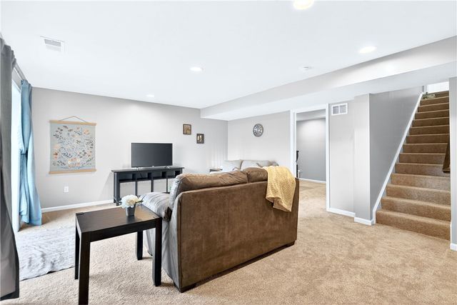 357 Greene Dr, Jefferson Hills, PA 15025