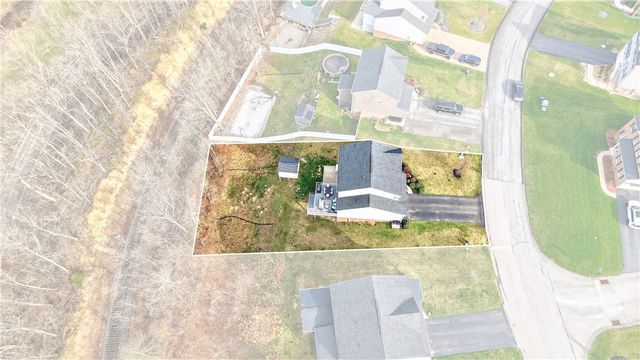 357 Greene Dr, Jefferson Hills, PA 15025