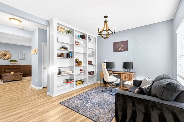 357 Greene Dr, Jefferson Hills, PA 15025