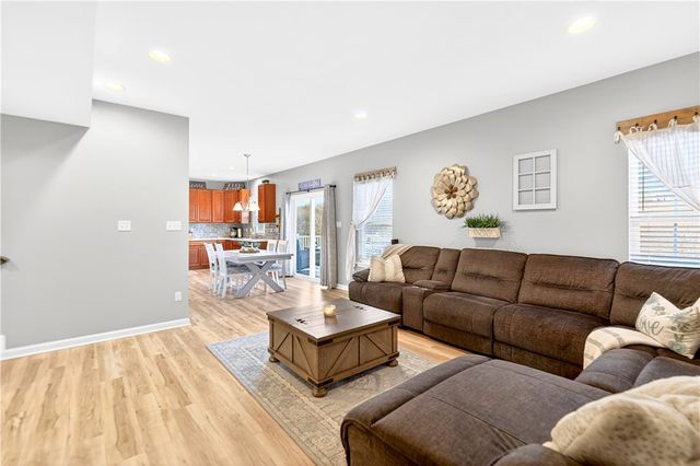 357 Greene Dr, Jefferson Hills, PA 15025