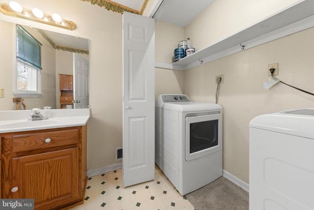 430 BABBS MOUNTAIN RD, Winchester, VA 22603