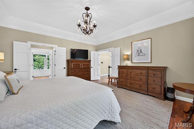 12825 Brighton Woods Drive, Town And Country, MO 63131