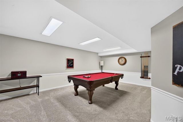 12825 Brighton Woods Drive, Town And Country, MO 63131