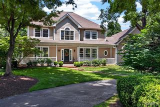 12825 Brighton Woods Drive, Town And Country, MO 63131