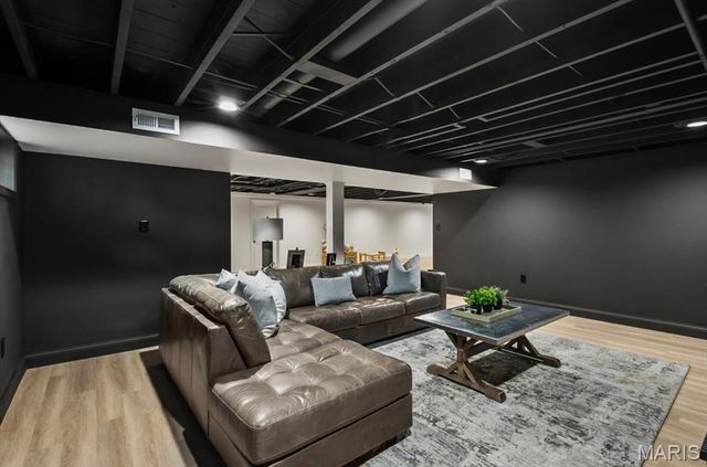 410 Monaco Drive, Warson Woods, MO 63122