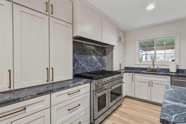 410 Monaco Drive, Warson Woods, MO 63122
