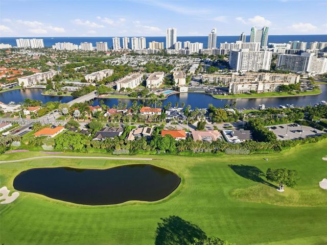 713 Diplomat Pkwy, Hallandale Beach, FL 33009