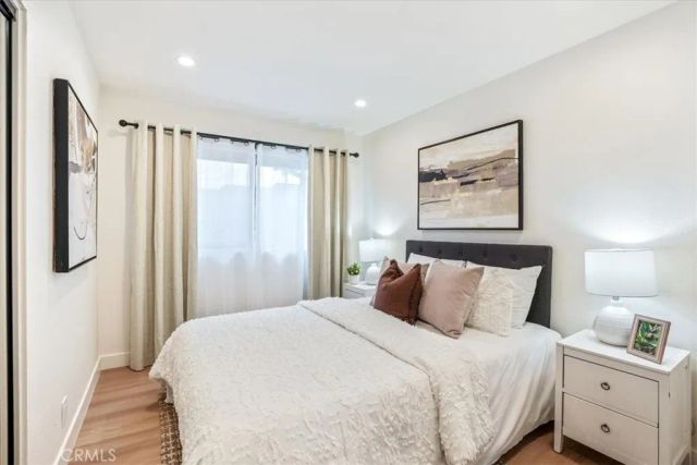 25802 Sycamore, Laguna Hills, CA 92653