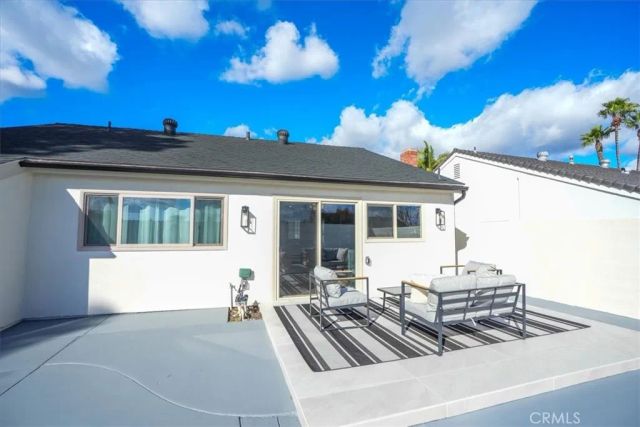 25802 Sycamore, Laguna Hills, CA 92653