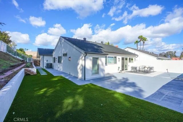 25802 Sycamore, Laguna Hills, CA 92653