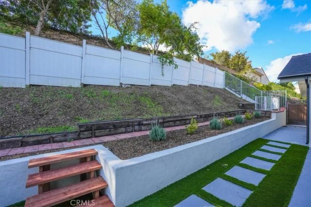 25802 Sycamore, Laguna Hills, CA 92653