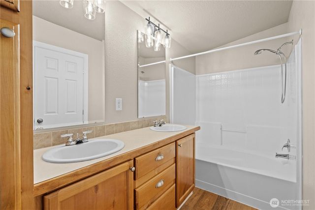 2313 420th Street E, Eatonville, WA 98328