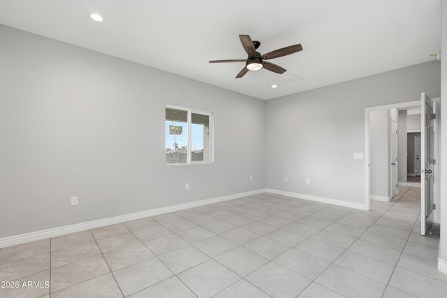 2221 W WASHINGTON Street, Phoenix, AZ 85009