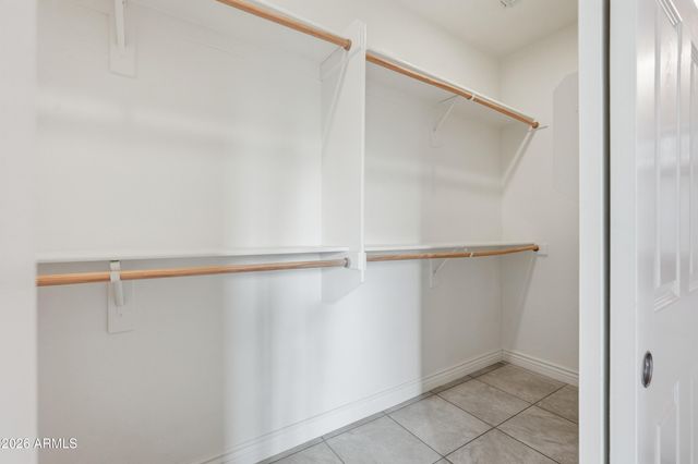 2221 W WASHINGTON Street, Phoenix, AZ 85009