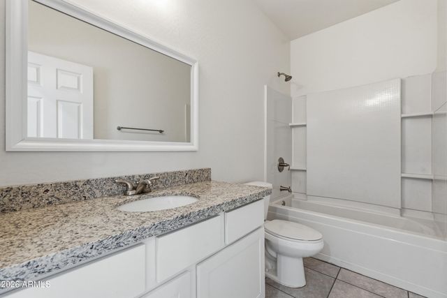 2221 W WASHINGTON Street, Phoenix, AZ 85009