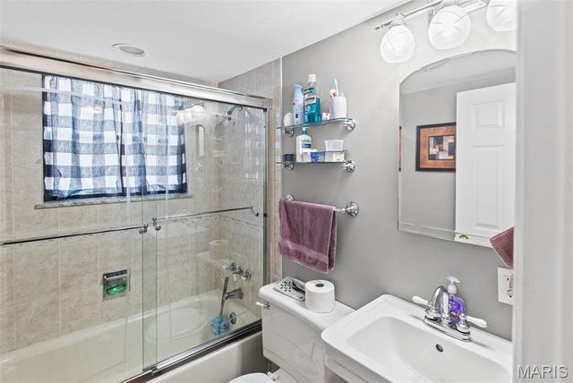 6934 Colonial Woods Drive 89, St Louis, MO 63129