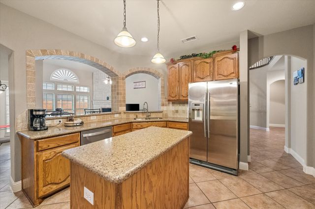 2755 Vela, Grand Prairie, TX 75054
