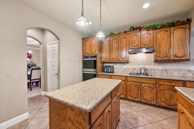 2755 Vela, Grand Prairie, TX 75054
