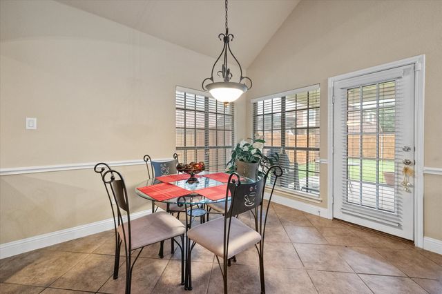2755 Vela, Grand Prairie, TX 75054