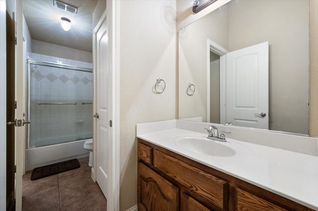 2755 Vela, Grand Prairie, TX 75054