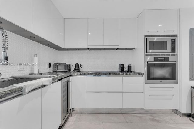 17001 Collins Avenue 4102, Sunny Isles Beach, FL 33160