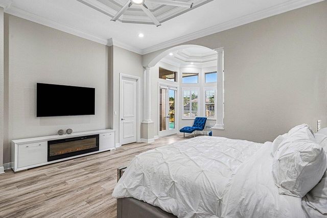 10560 Arcole Court, Wellington, FL 33449