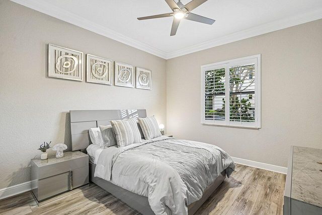 10560 Arcole Court, Wellington, FL 33449