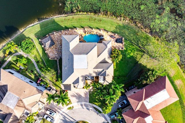 10560 Arcole Court, Wellington, FL 33449