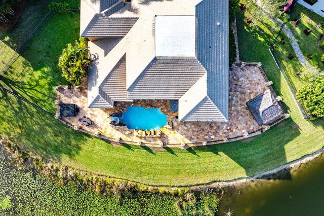 10560 Arcole Court, Wellington, FL 33449