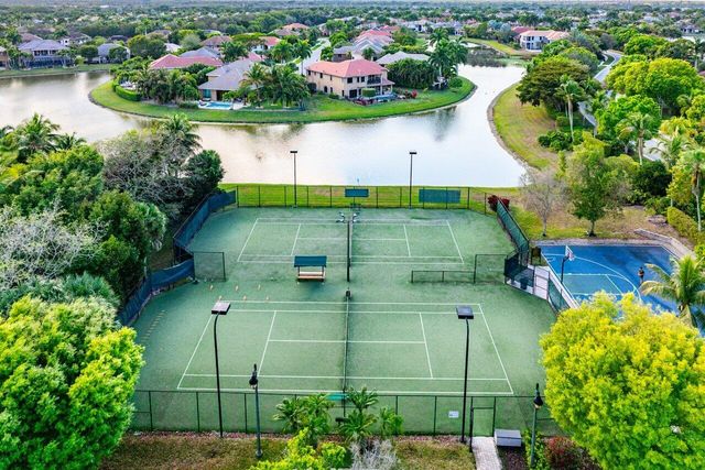 10560 Arcole Court, Wellington, FL 33449