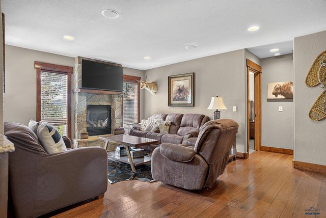 21183 GILDED MOUNTAIN LP, Lead, SD 57754