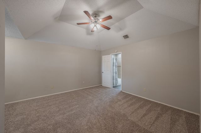 724 Ashbrook Drive, Desoto, TX 75115