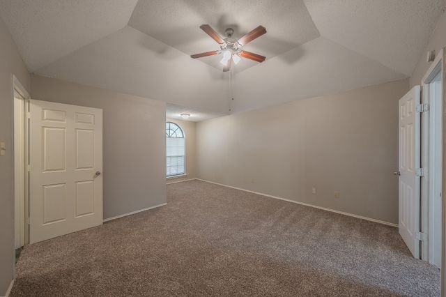 724 Ashbrook Drive, Desoto, TX 75115