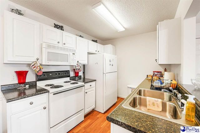 533-E Third Loop, Florence, SC 29505