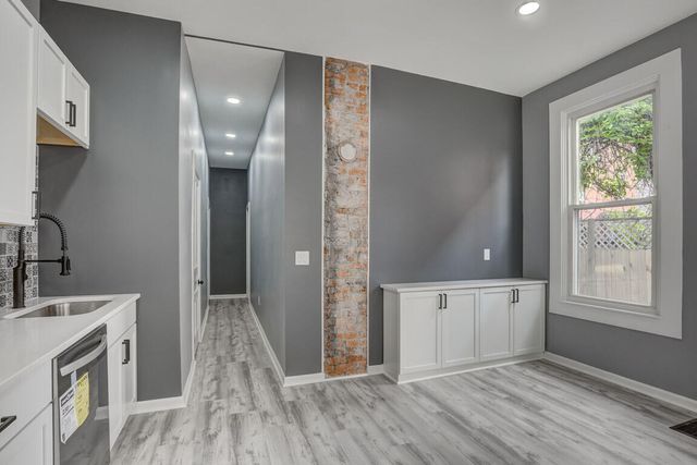 111 W 10th Street, Newport, KY 41071